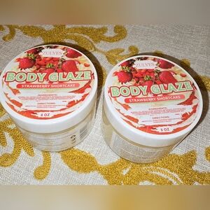 (2) 8 oz Strawberry Shortcake Body Glaze New